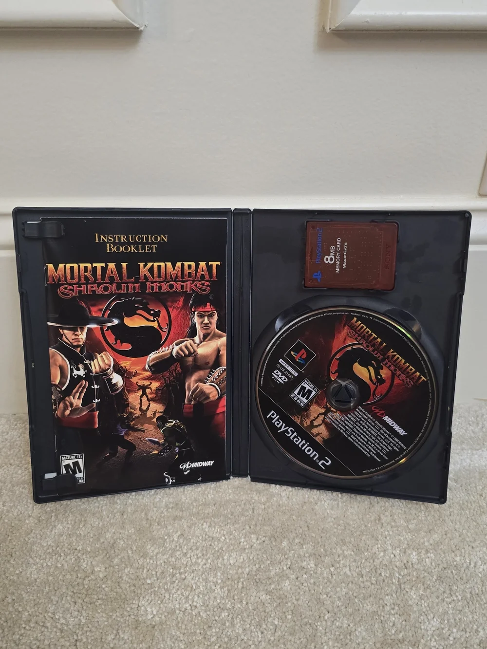 Sony Mortal Kombat: Shaolin Monks - Black/Red Game Case